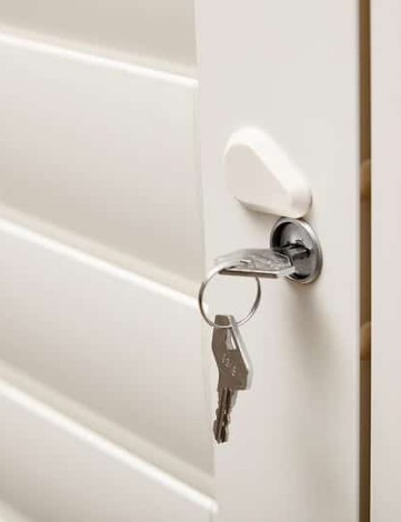 Locking Plantation Shutters – Classic Blinds-min Security Plantation Shutters